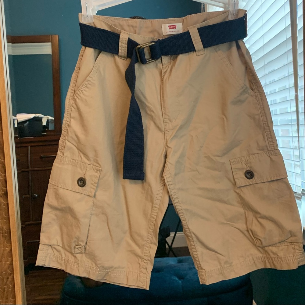 Levi’s Khaki Shorts